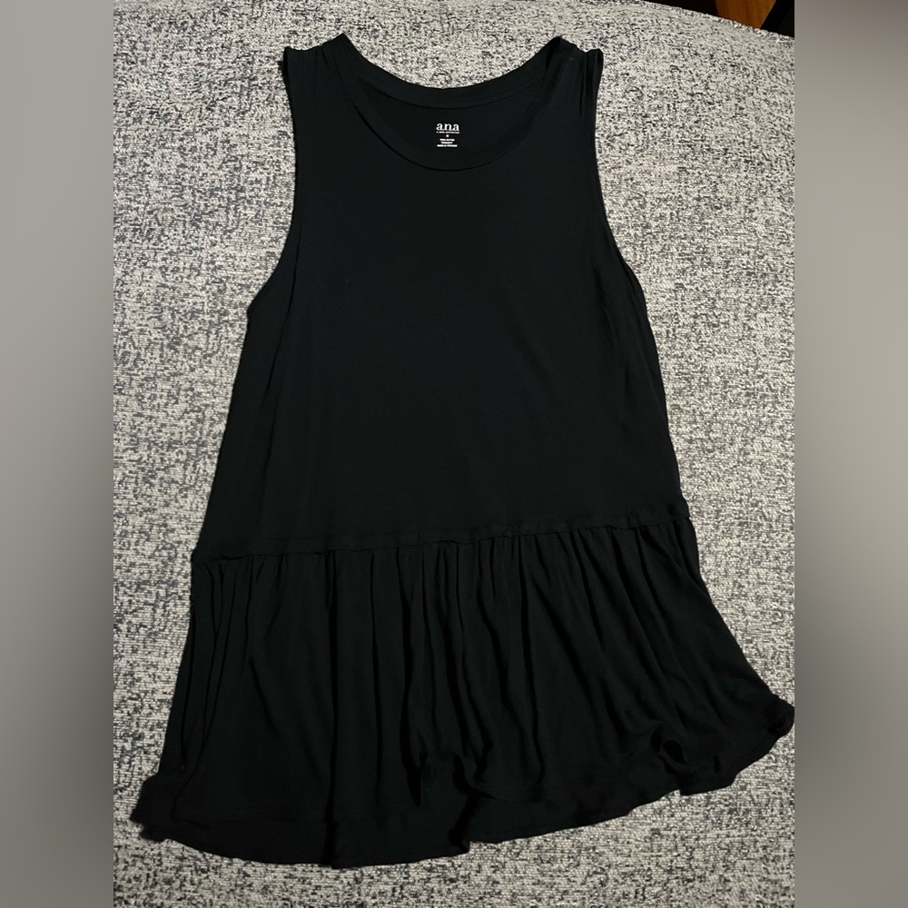 Ana black tank top